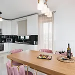 Elia Penthouse