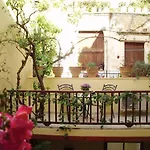 Madonna Studios