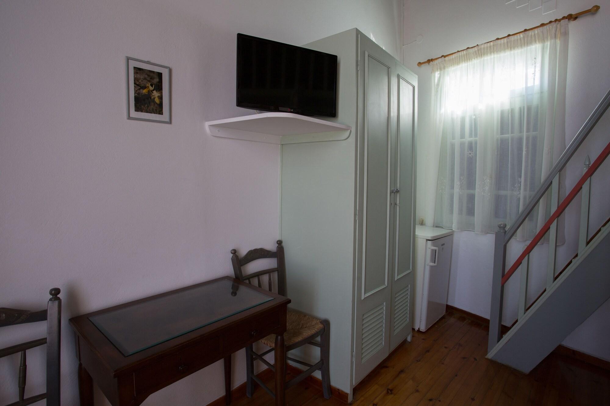Nostos 3* Chania (Crete)