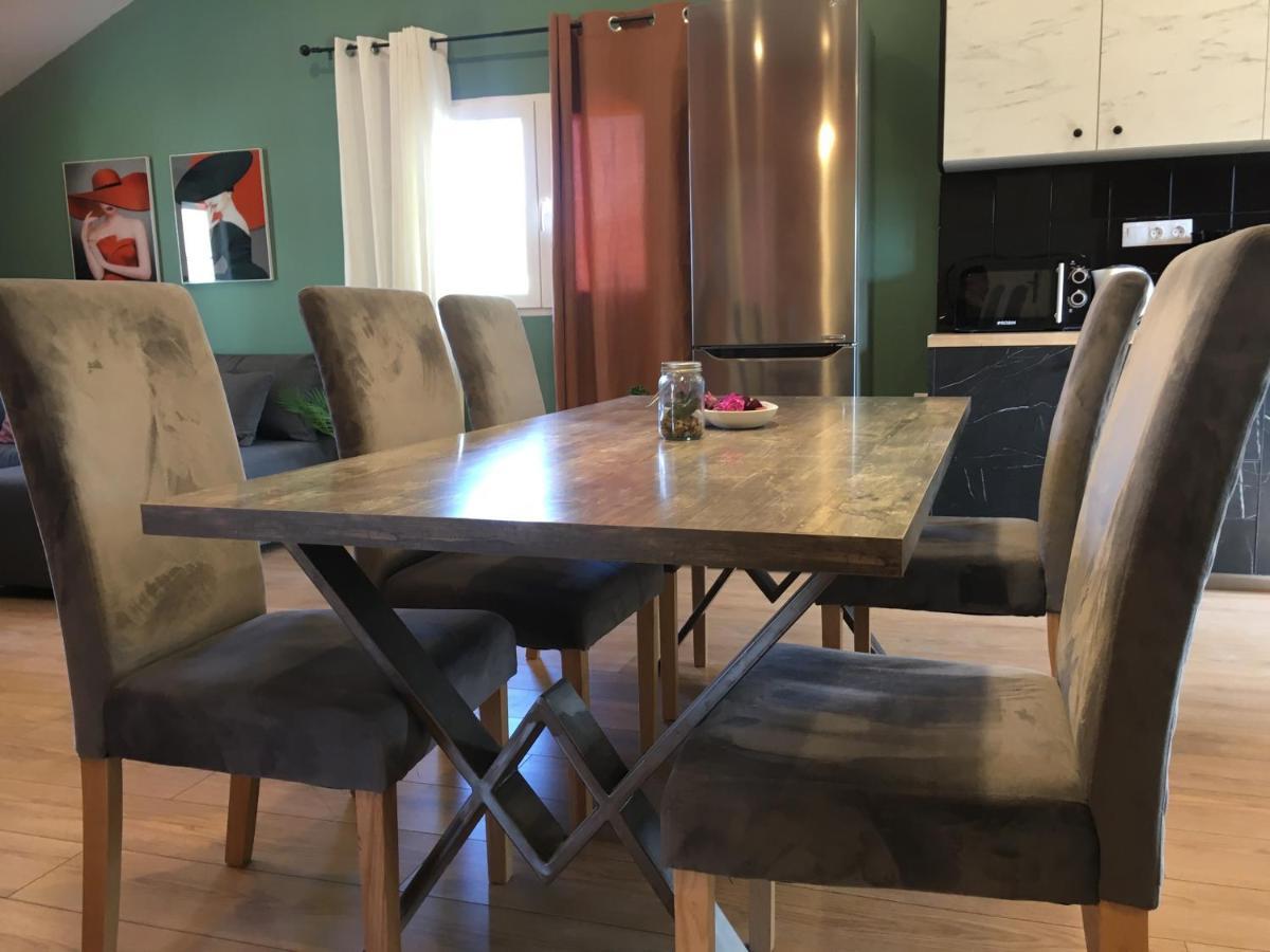 Apartamento άνετο και πολυτελές οροφοδιαμέρισμα 2 Chrissi Akti Chania