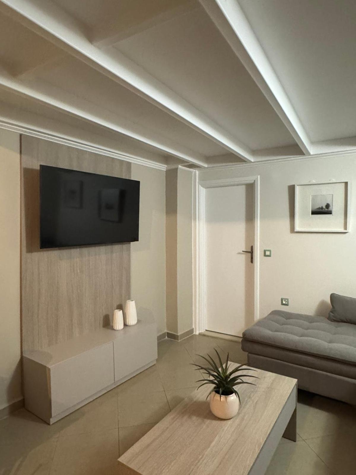 Foumidon Apartments, Chania Apartment *