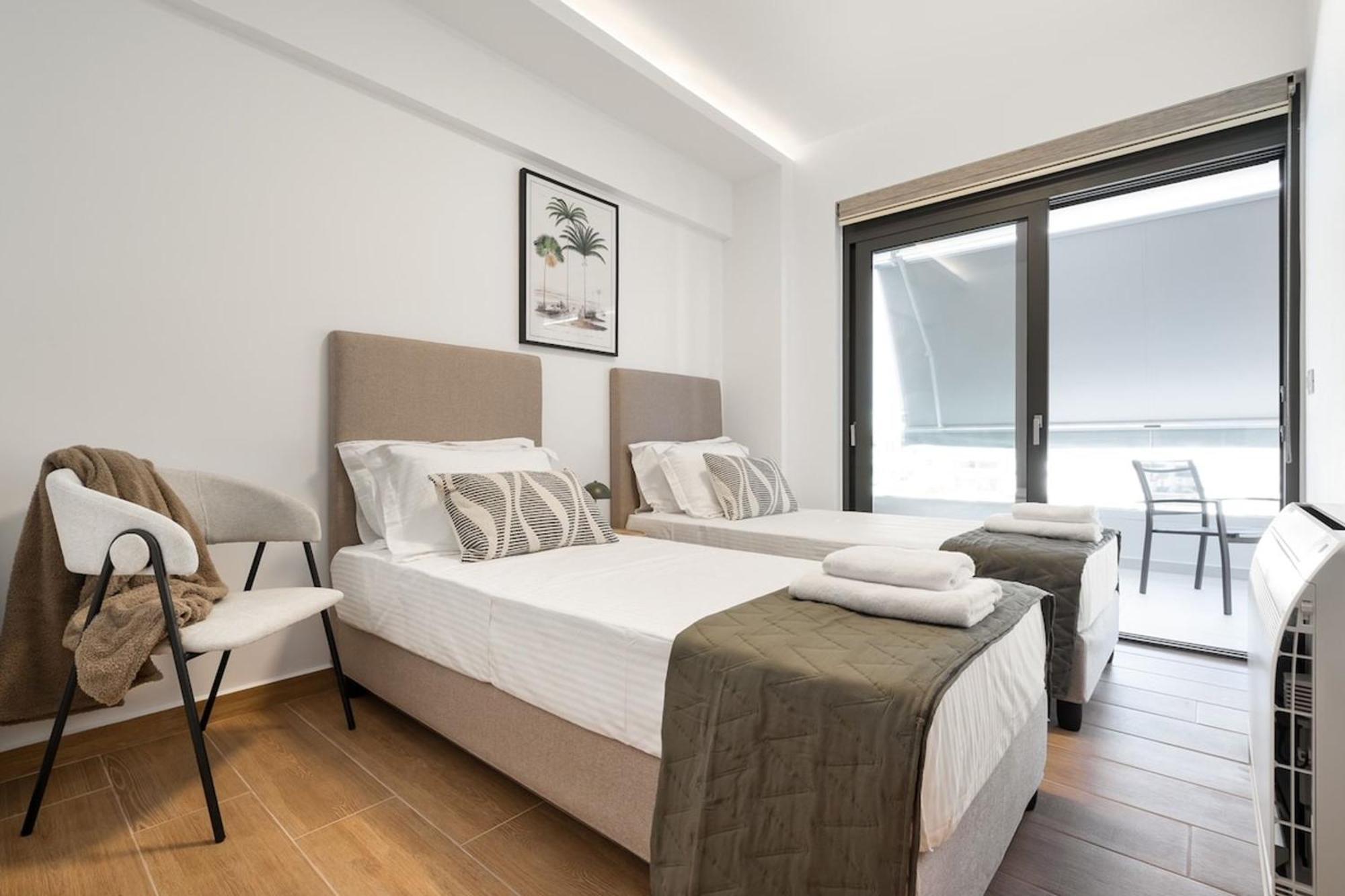 Comfy Terrace And Parking 800m To Old Town And Appartement *