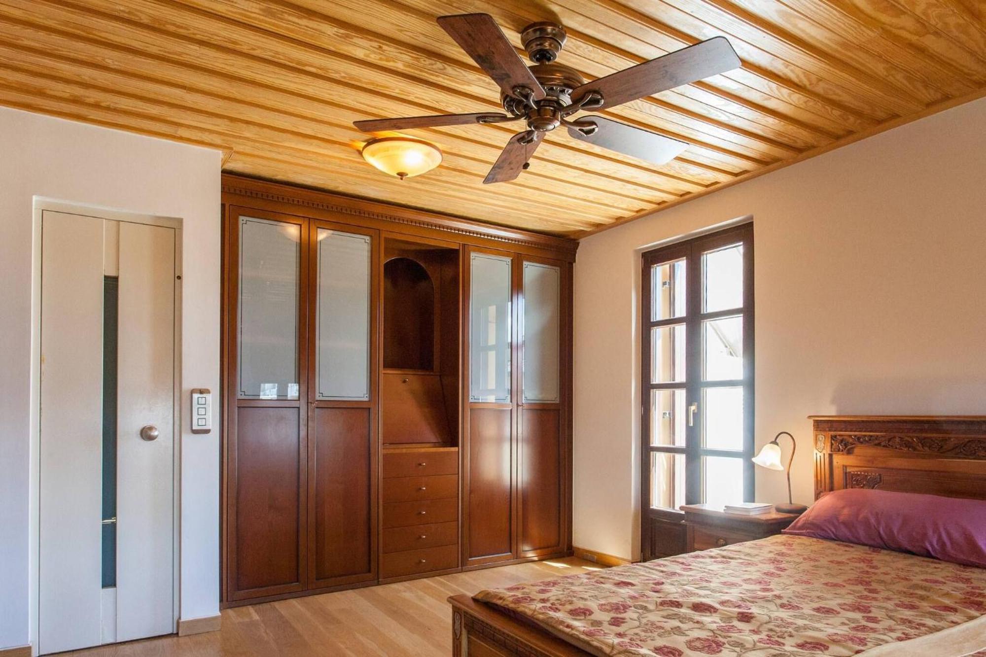 Ferienhaus Luxurious Venetian 3 Floor House In The Old Port *