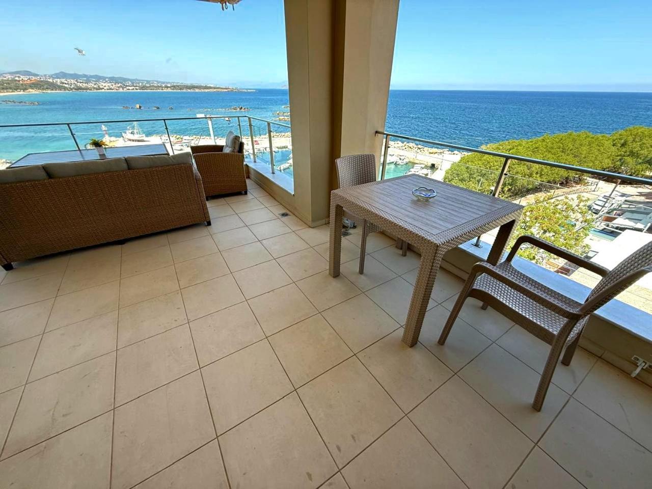 Panoramic Sea View * Chania (Crete)