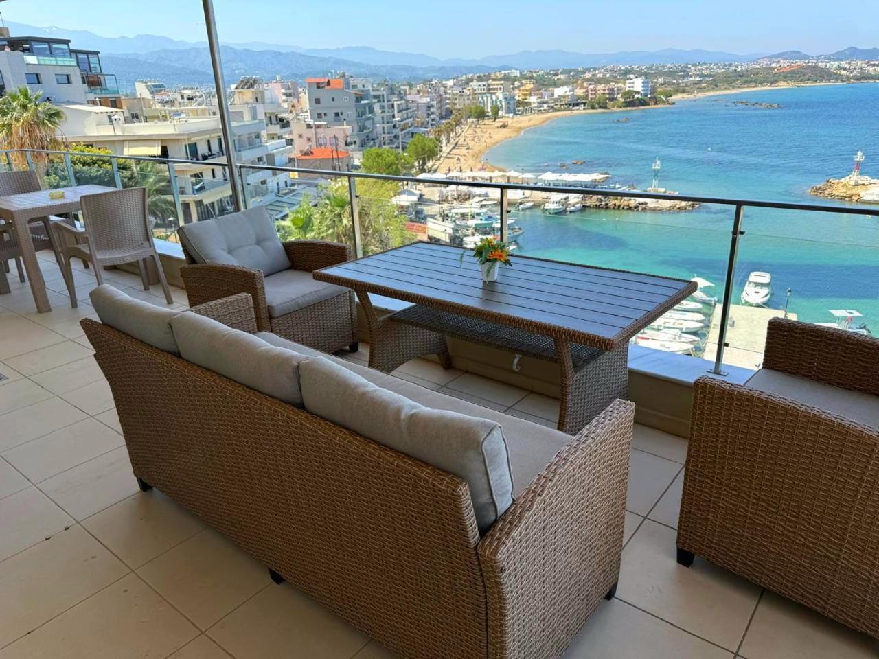 Panoramic Sea View Apartment Chania (Crete)