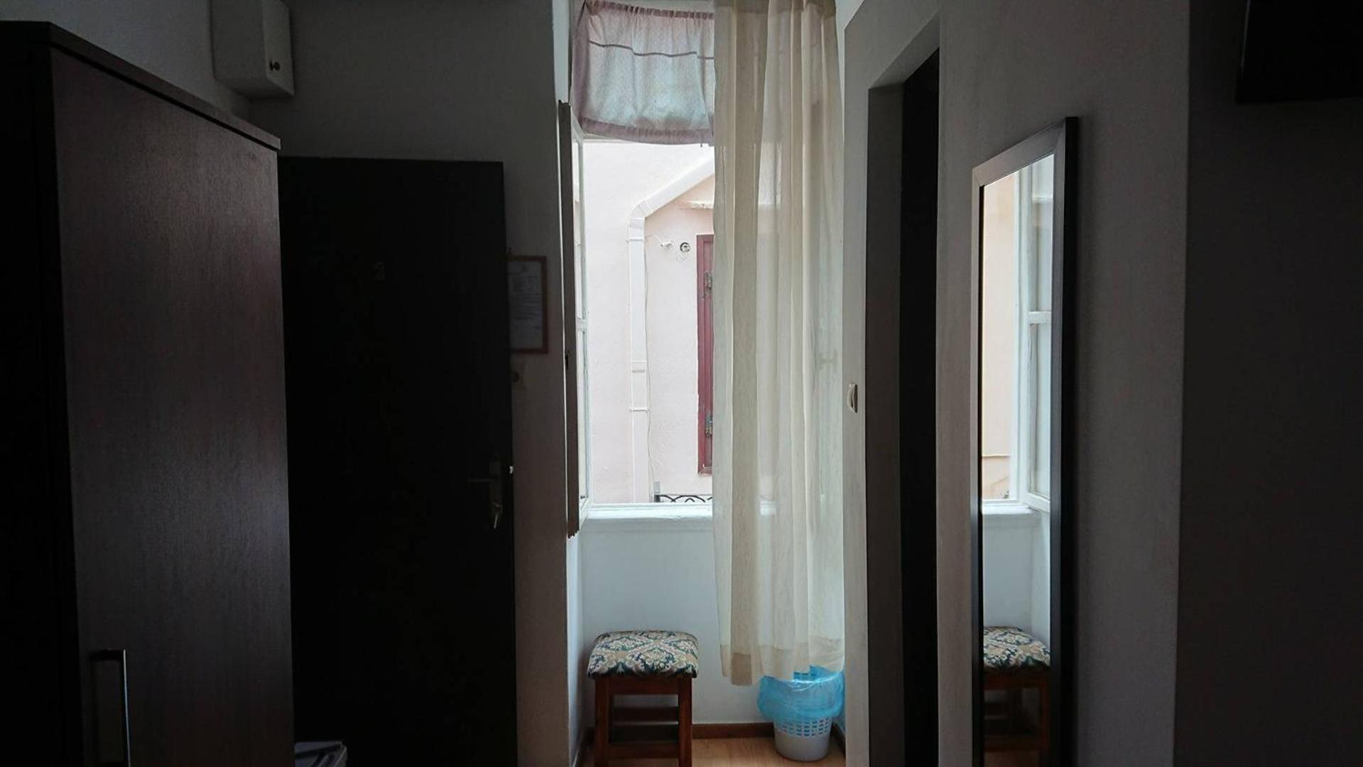 Maro Guest house *