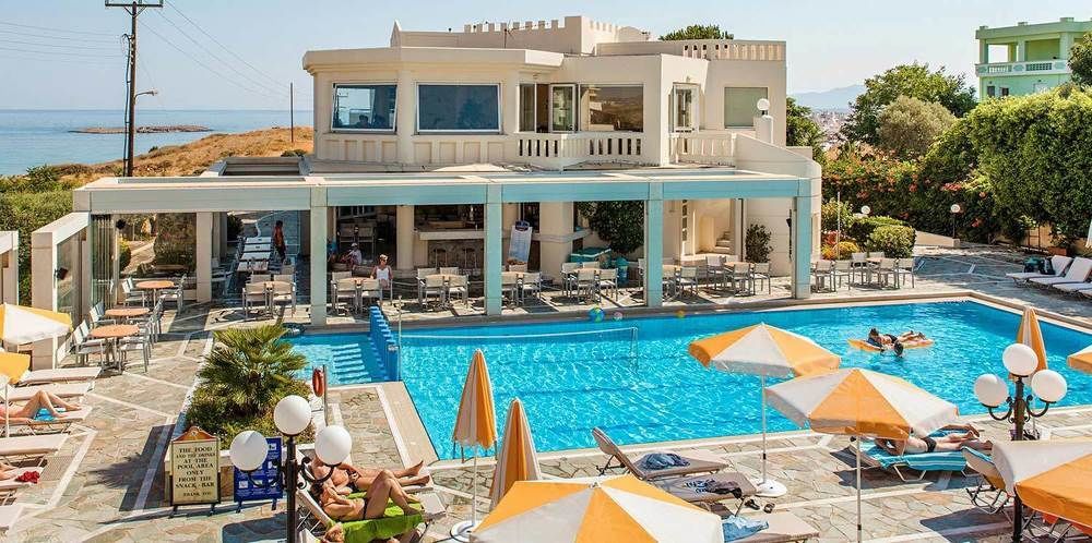 Kedrissos Aparthotel 3*