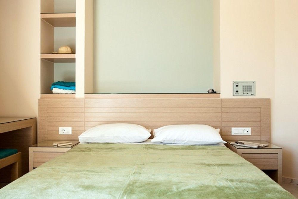 Aparthotel Kedrissos