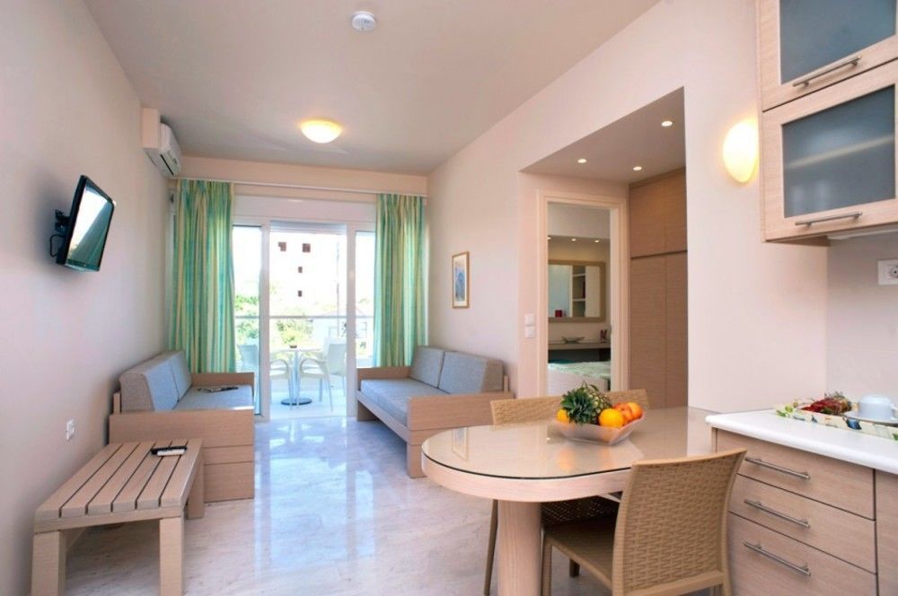 Kedrissos Aparthotel Chania (Crete)