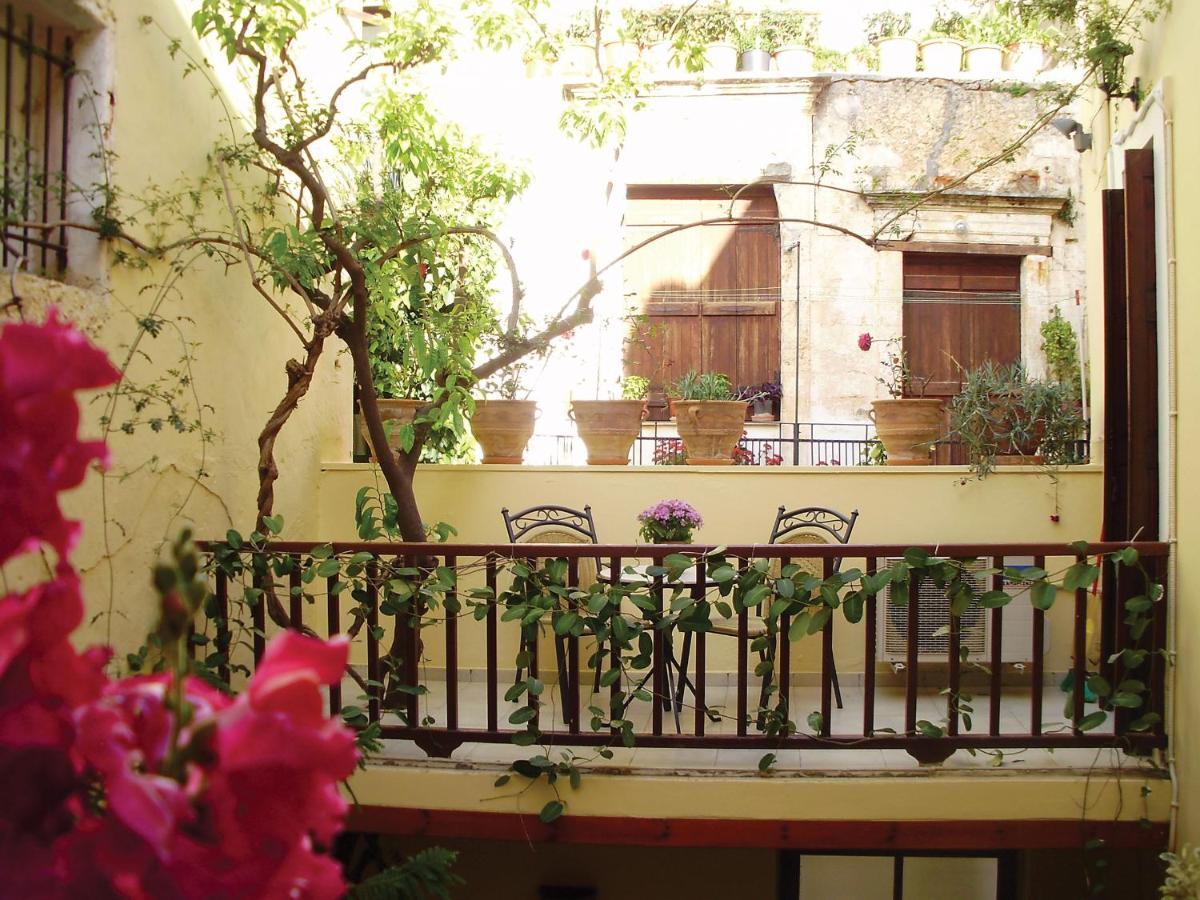Gasthuis Madonna Chania (Crete)