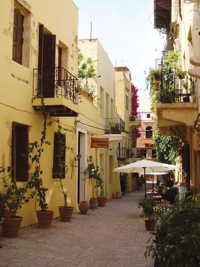 Madonna Gasthuis Chania (Crete)