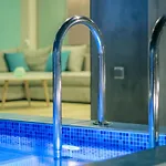Euphoria Luxury Apartment