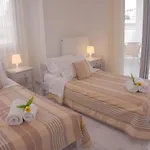 New Big Modern City Center Apartment