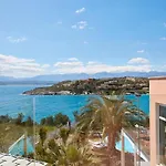 Seafront Villa Longobardi