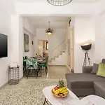 Crescendo City House