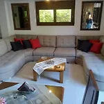 Apartment With Premium Facilities