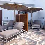Amphitrite Hotel