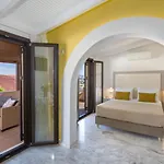 Aretousa Studio