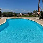 Yellow Octopus Villa