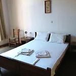 Lito Rooms