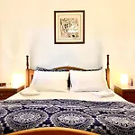 Aggelos And Thisbe Chania Suburbs Sea View Guest House