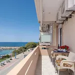 Stam\'S Paradise