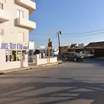 Kalamaki Apartments