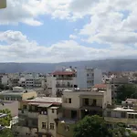 Petra\'S City Center Apartment