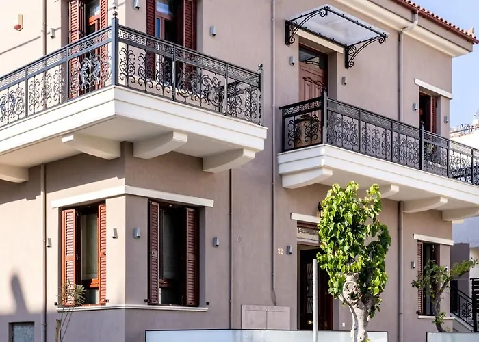 The Owl House Near Chania City Centre