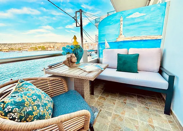 Orpheus House Beachfront 2Bdr