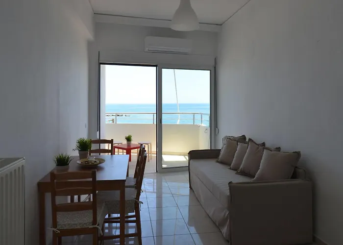 Kalamaki Apartments