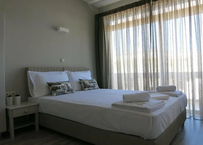 Pantheon Aparthotel