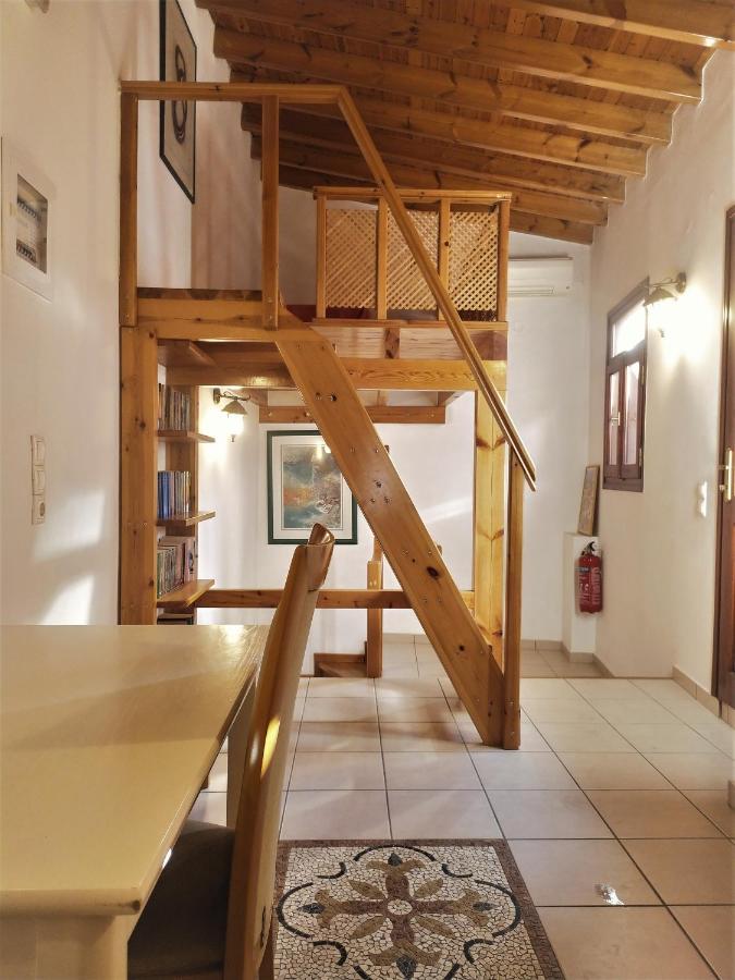 Odyssey House * Chania (Crete)