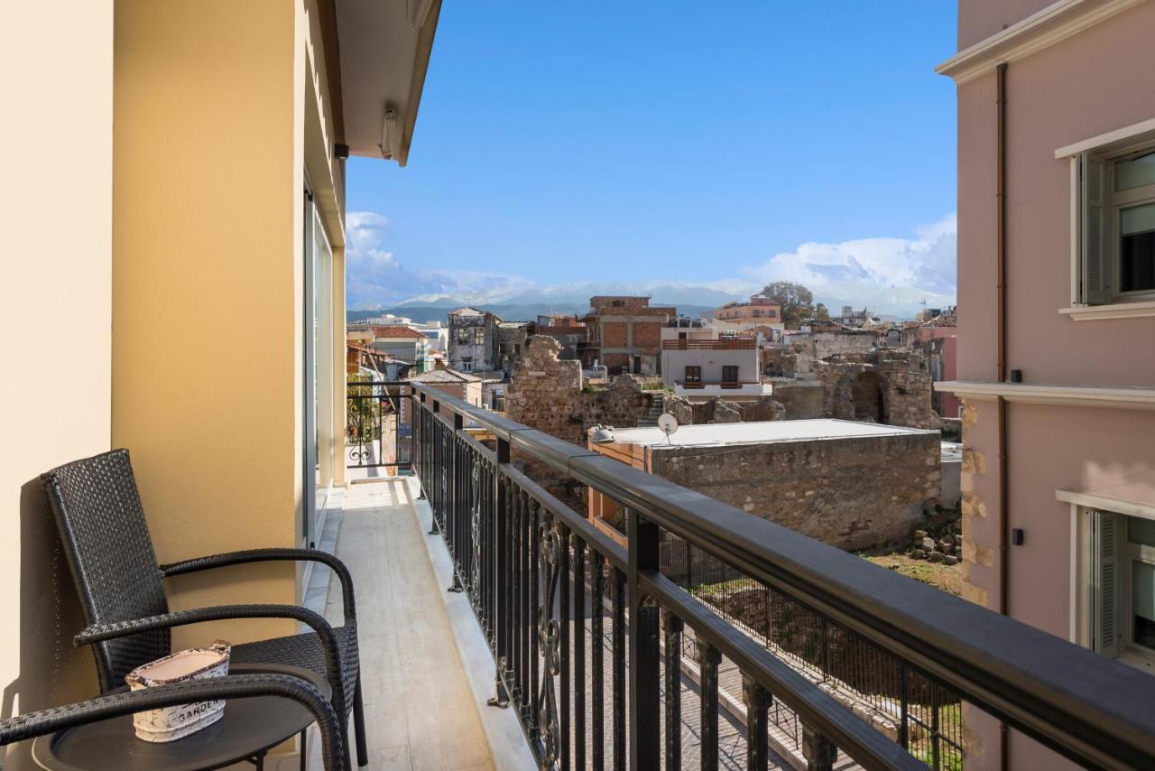 Old Harbor Luxury Living Chania Apartment *