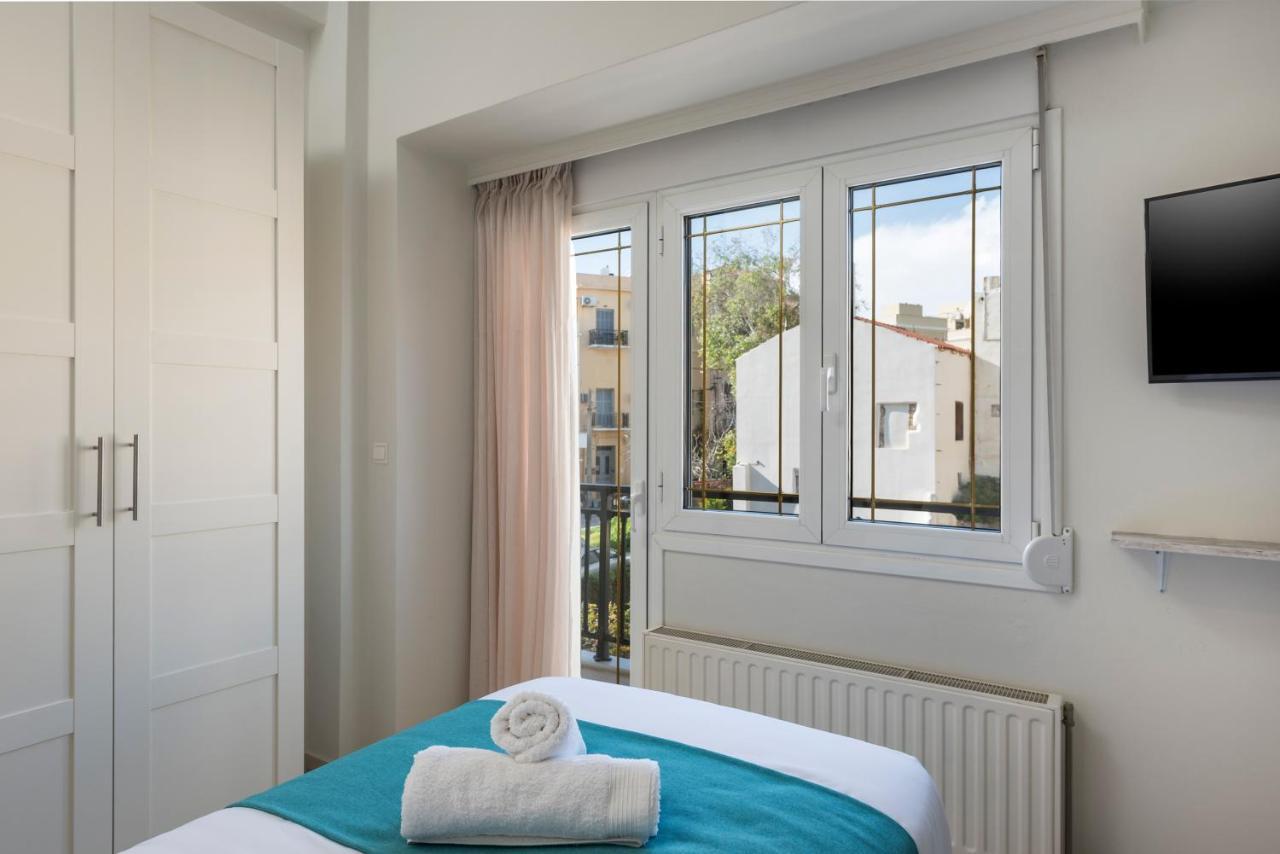Old Harbor Luxury Living Chania