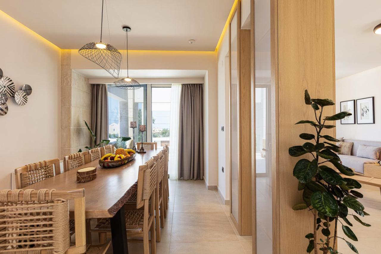 Aroma Villa *
