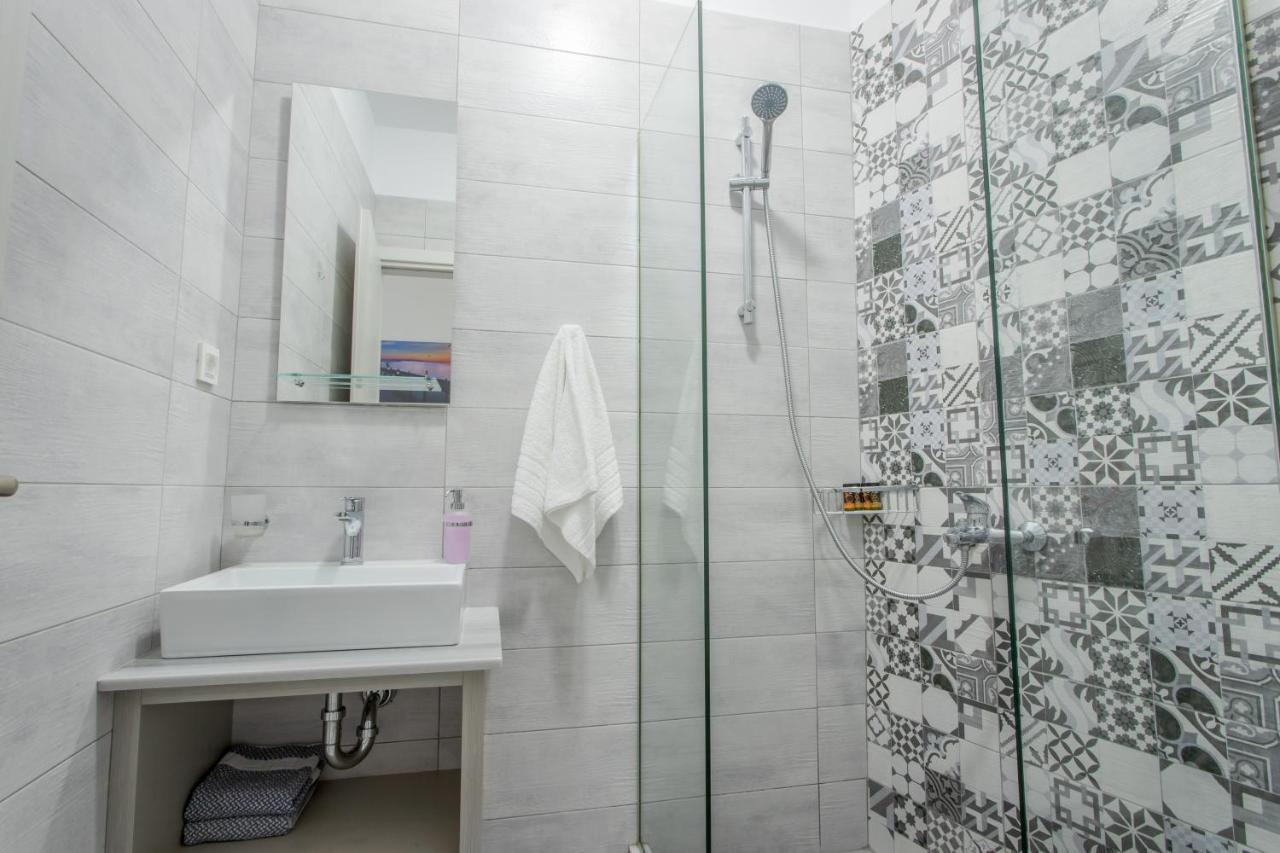 Guest house The 3 Brothers' Apts Chania (Crete)