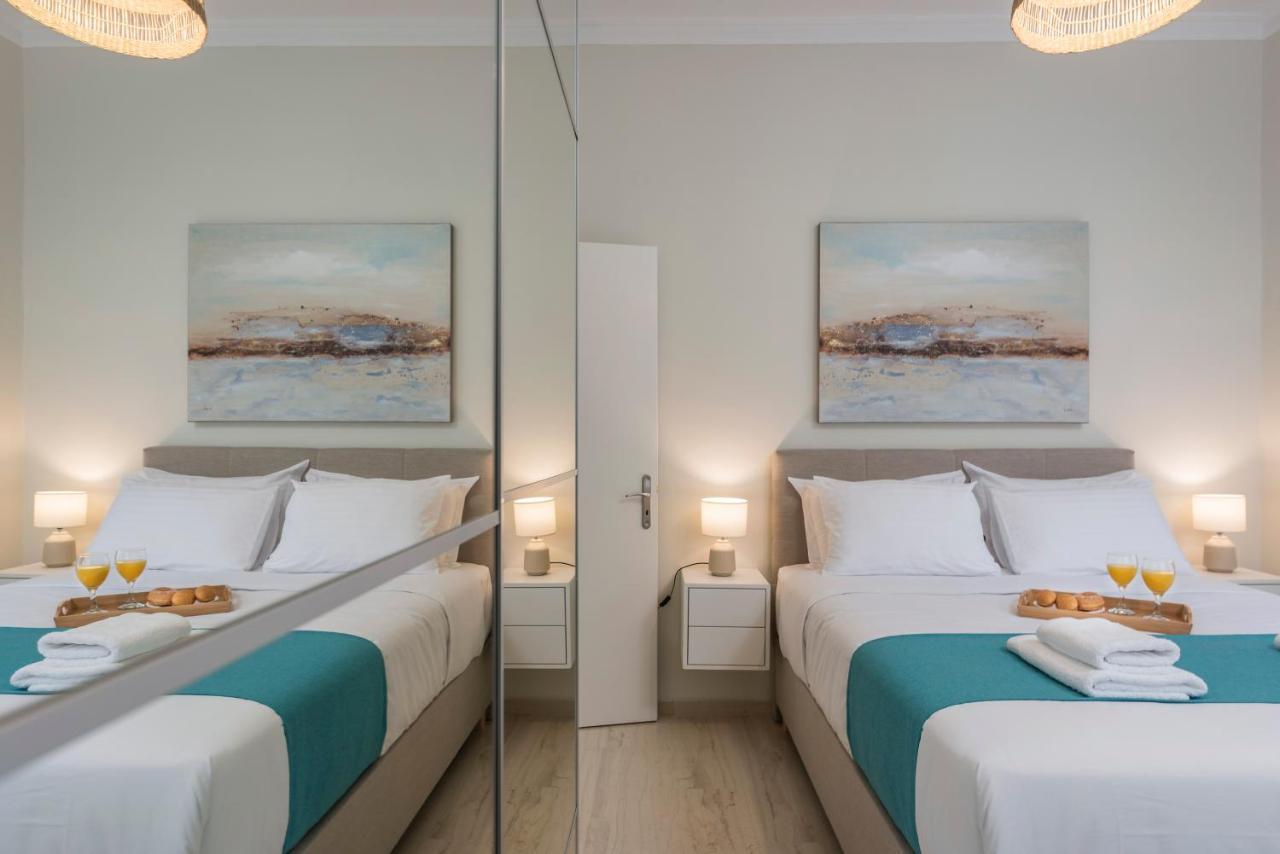 Old Harbor Luxury Living Chania Apartment