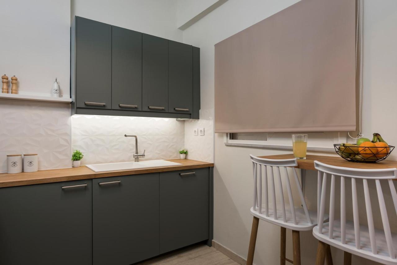 Old Harbor Luxury Living Chania Apartment