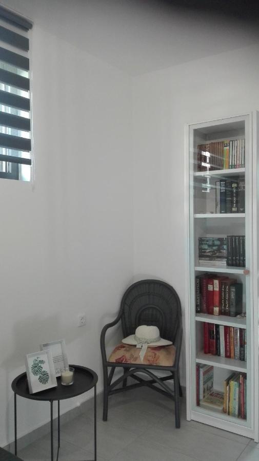 New Sea Escape Boutique Apt-agii Aposto Li