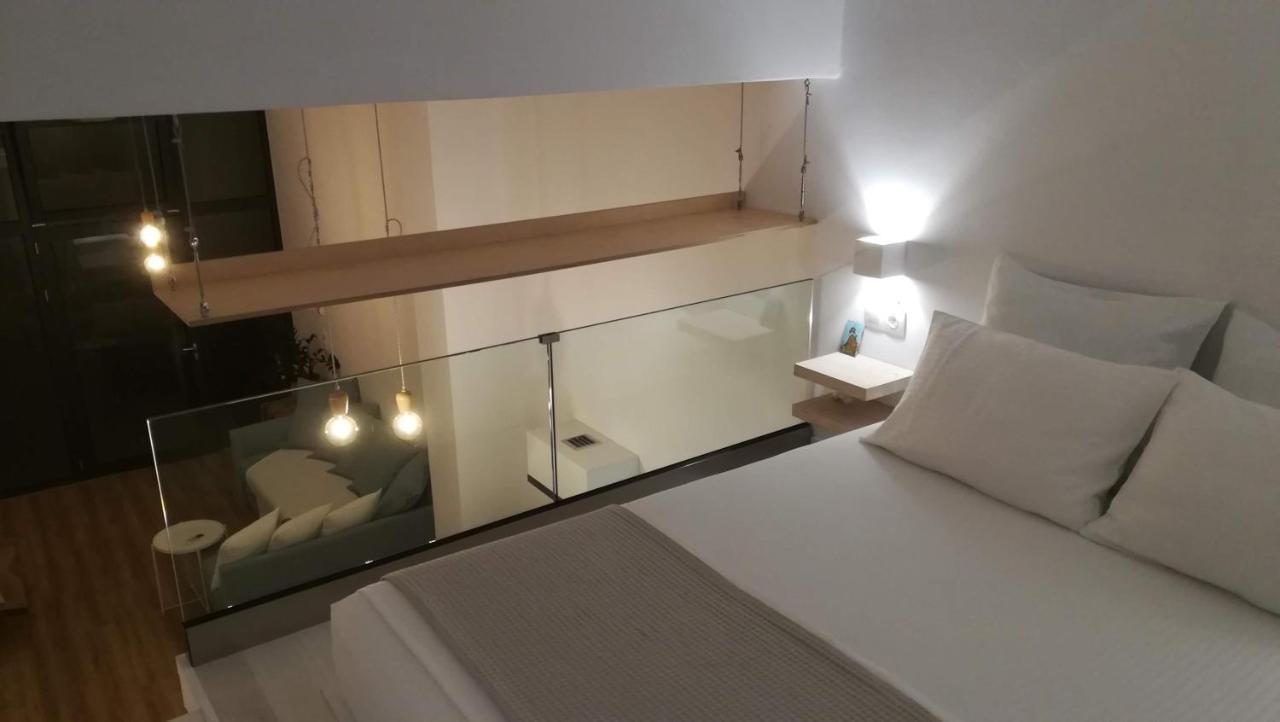 Sixteen Seasons House Chrissi Akti Chania