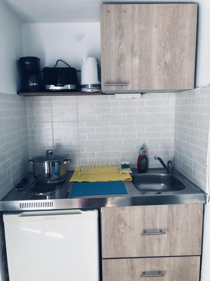 Dioni Guest house