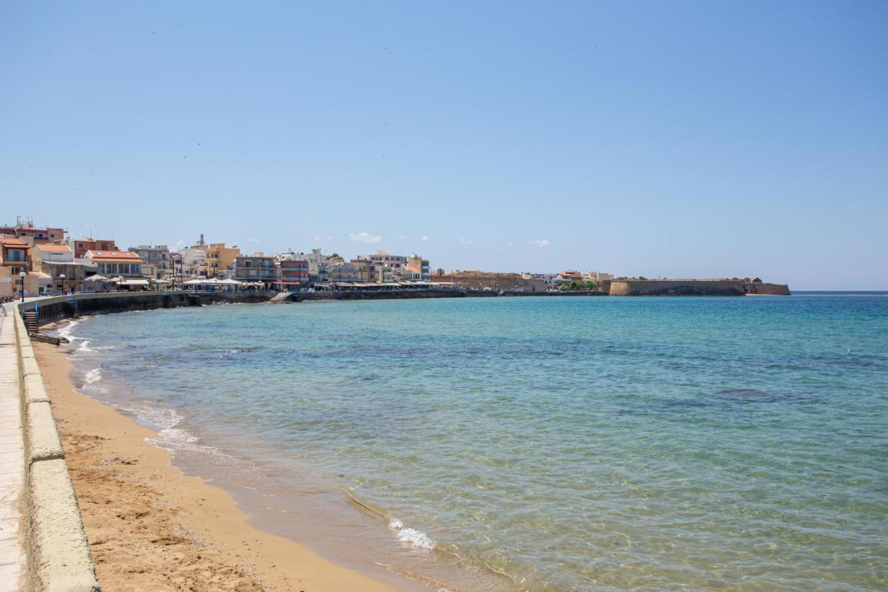 Sea View Penthouse With Roof Garden * Chania (Crete)