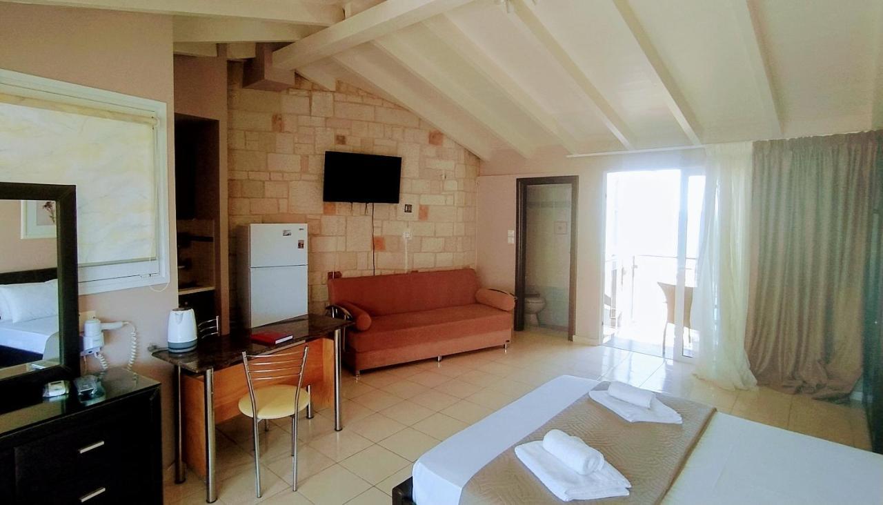 Girogiali - Adults Only Hotel 3*