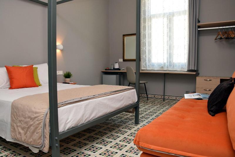 Mosaic Aparthotel 3*