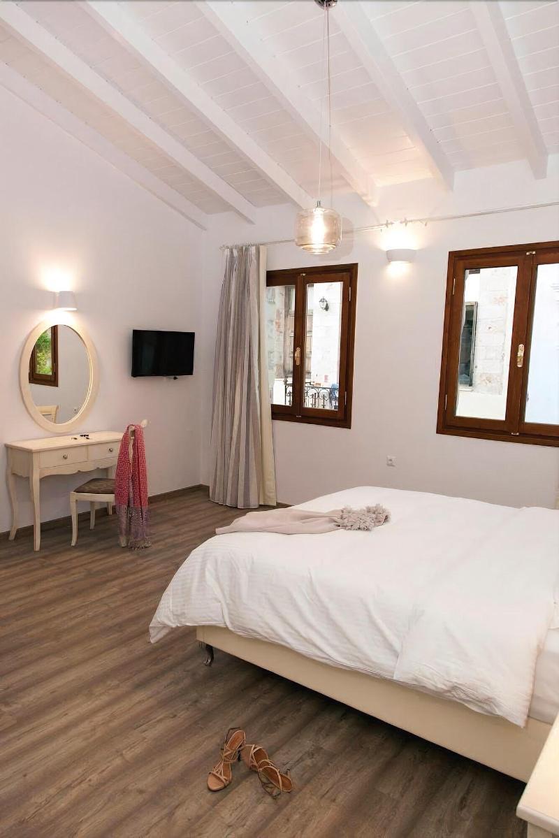 Shalom Luxury Gasthof Chania (Crete)