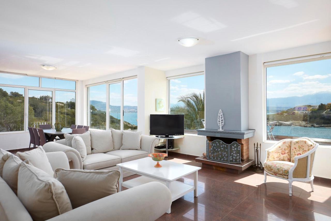 Seafront Longobardi Villa