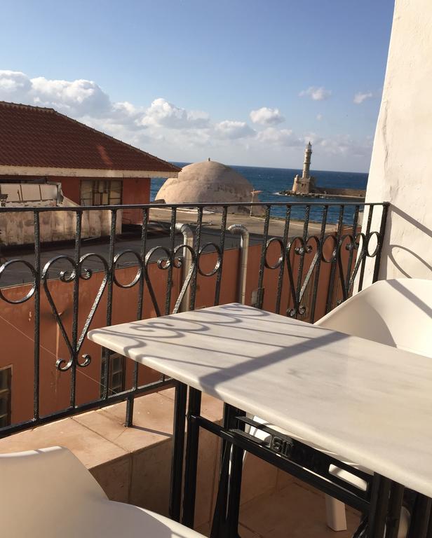 Erato Suites Appartement *