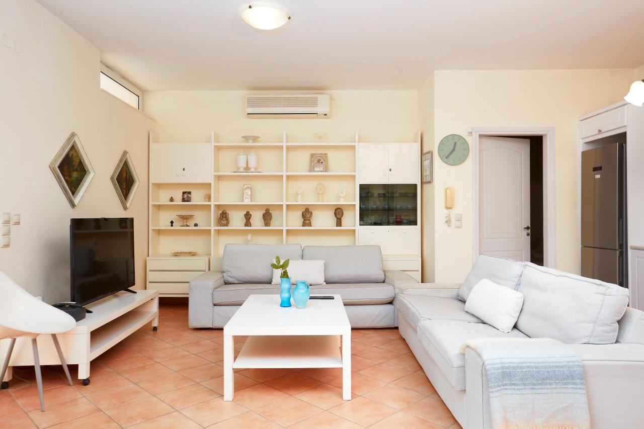 Seafront Longobardi Villa
