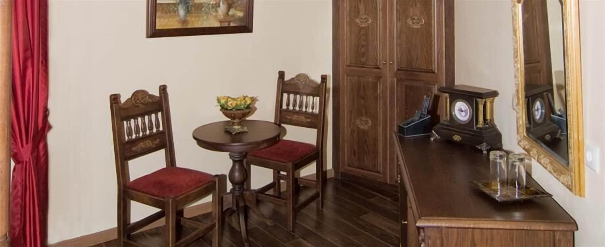 Porto Del Colombo Traditional Boutique Hotel 4*
